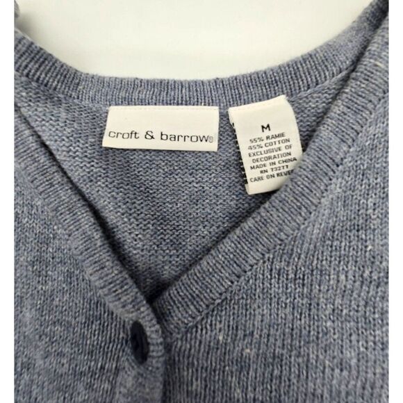 Croft & Barrow Womens M Gray Knit Cardigan With Birdhouse & Star Embroidery - Picture 2 of 7